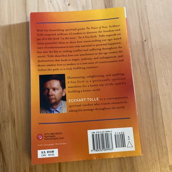 /‘/A New Earth- Awakening To your Life’s Purpose /‘/ - Picture 3 of 6